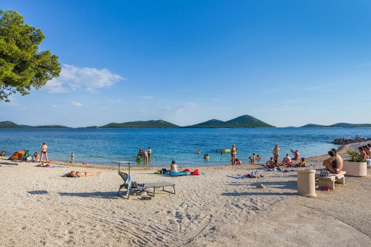 Sestrice Lägenhet Drage Exteriör bild